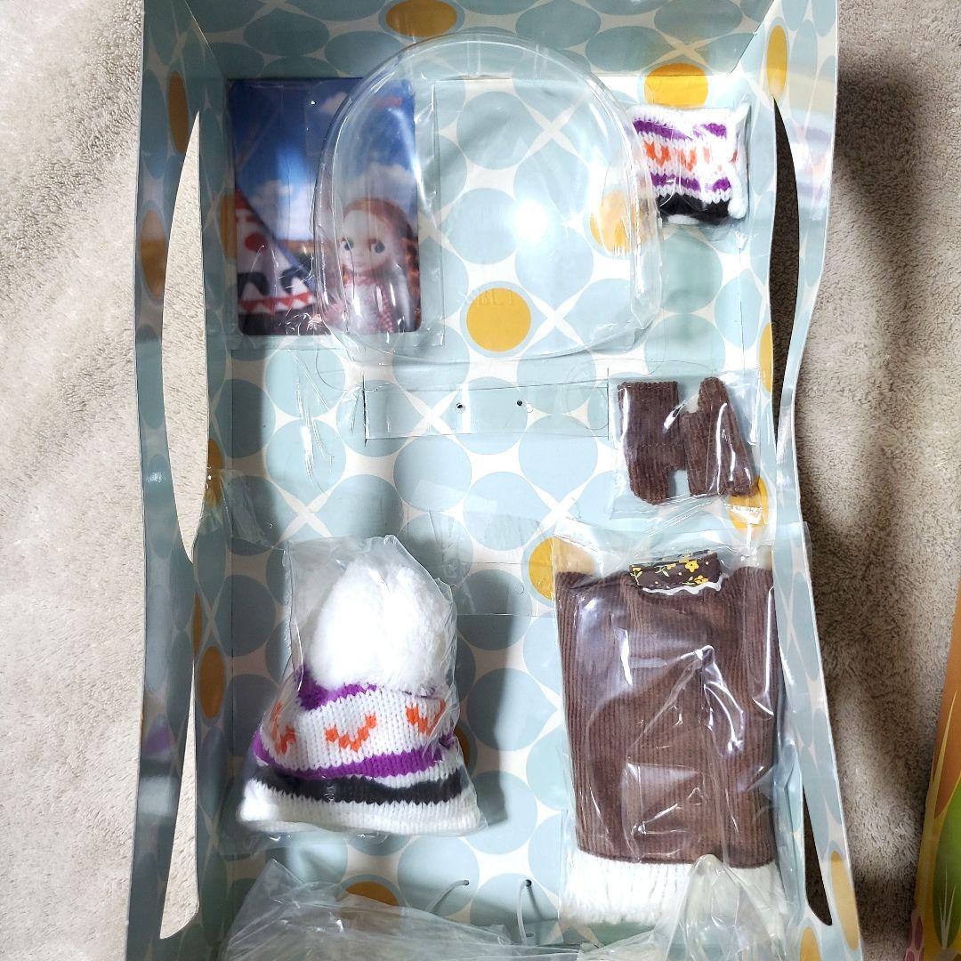 ローズマリー！【新品、未使用】【値下げ】ネオブライス パウワウポンチョ Yahoo!オークション -「ネオブライスパウワウポンチョ」の落札