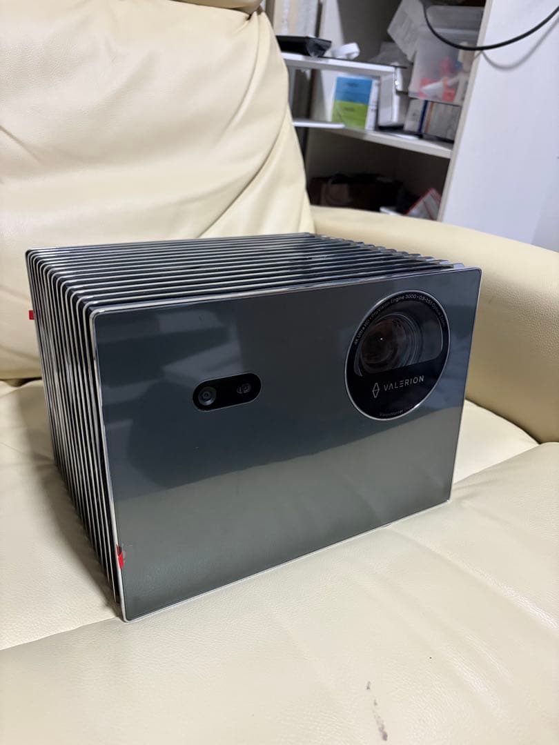 VALERION プロジェクター 4K VisionMaster Pro2目立った傷や汚れなし