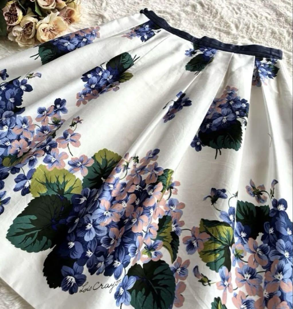 【初回限定】 ✴︎Lois CRAYON フレアスカート ✴︎紫陽花柄M✴︎日本製✴︎ パンツ