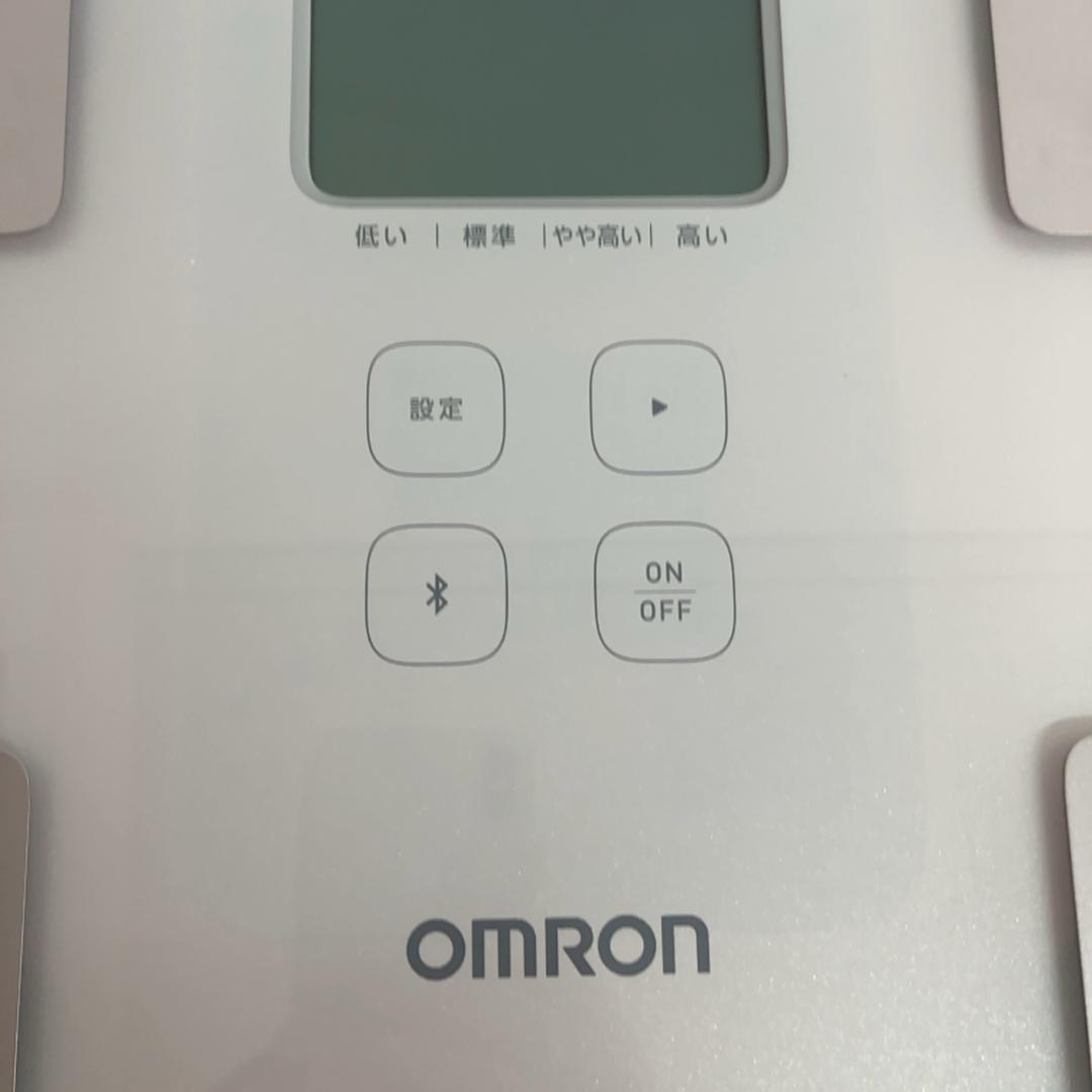 オムロン 体重 体組成計 HBF-230T-SW スマホ連動 体脂肪率