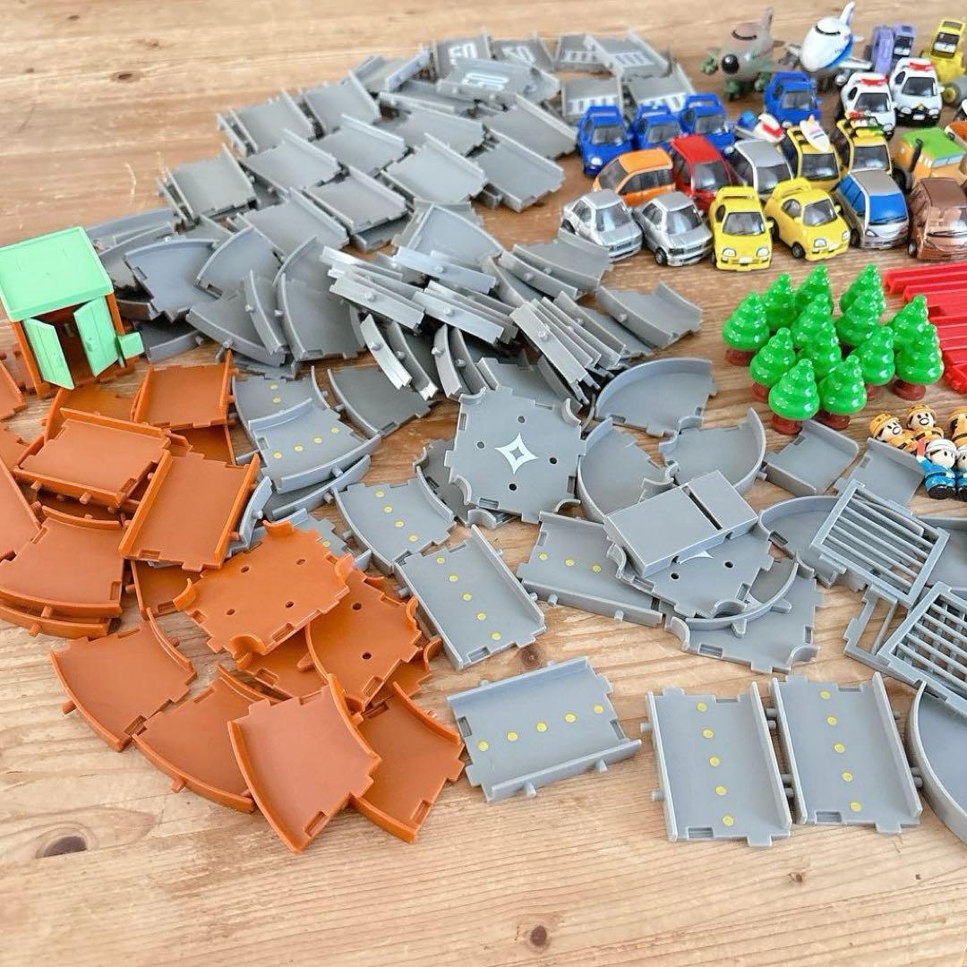 カプセルタウン カプセルトイ