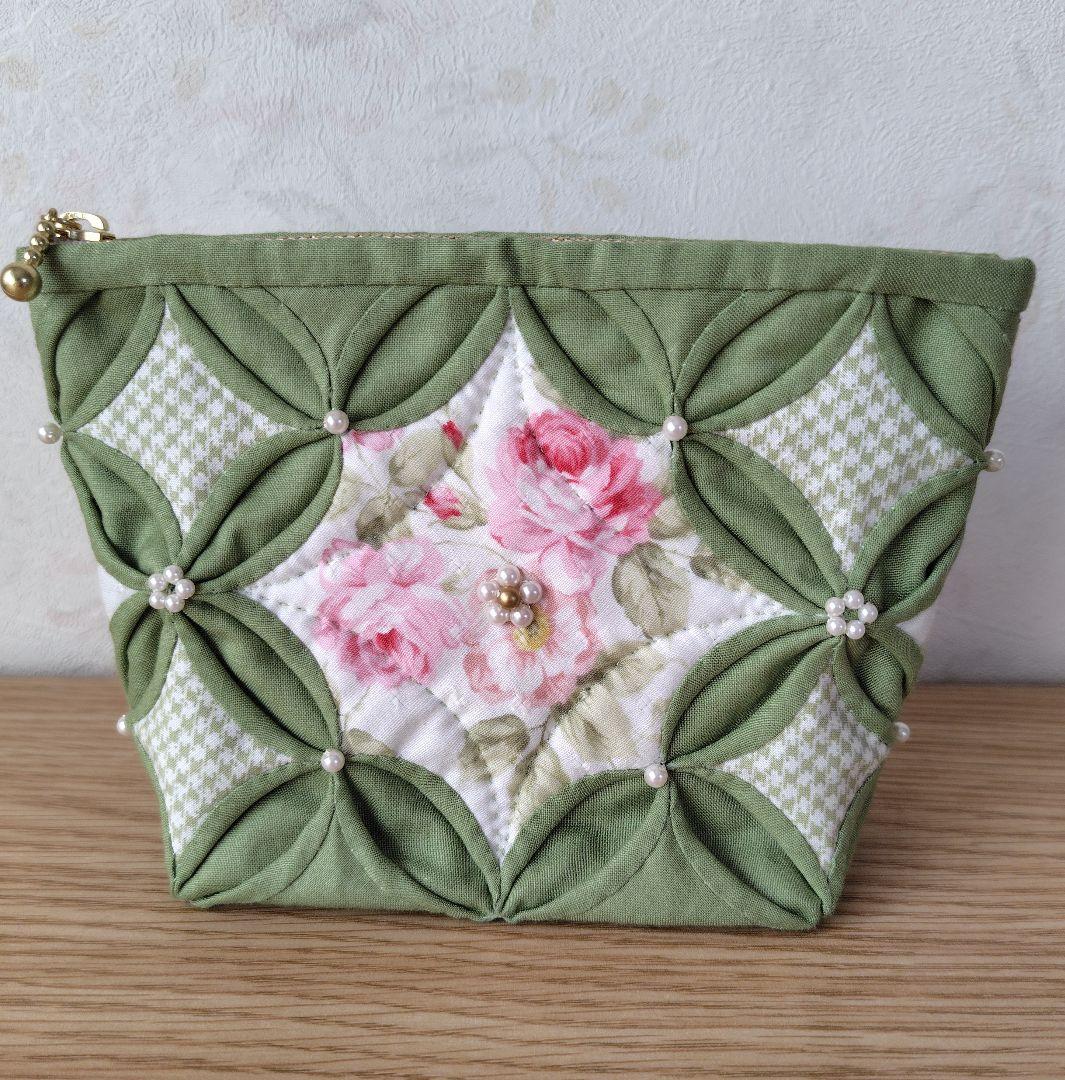 ♡Kaoru♡ ２点 カテドラルウィンドウバッグ、ポーチ（ハンドメイド)