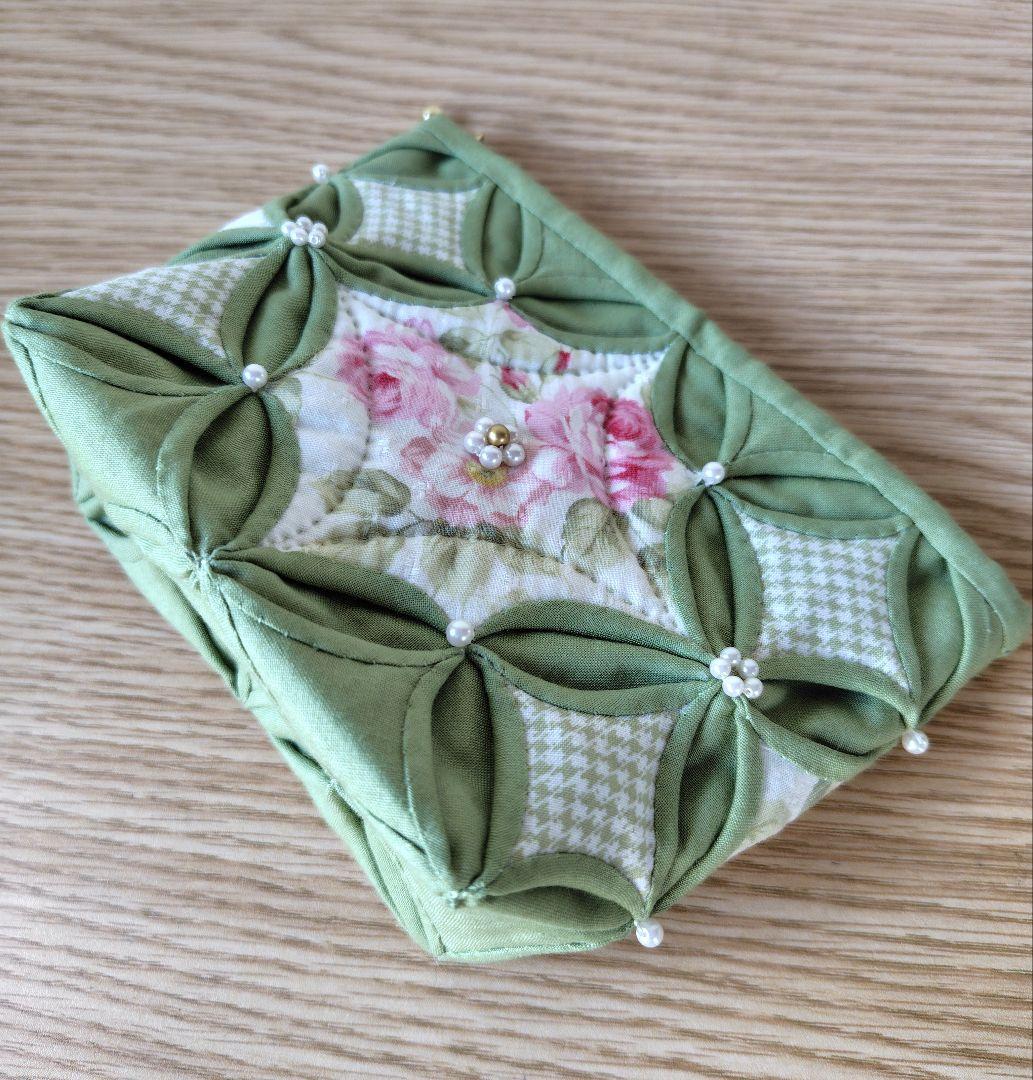 ♡Kaoru♡ ２点 カテドラルウィンドウバッグ、ポーチ（ハンドメイド)