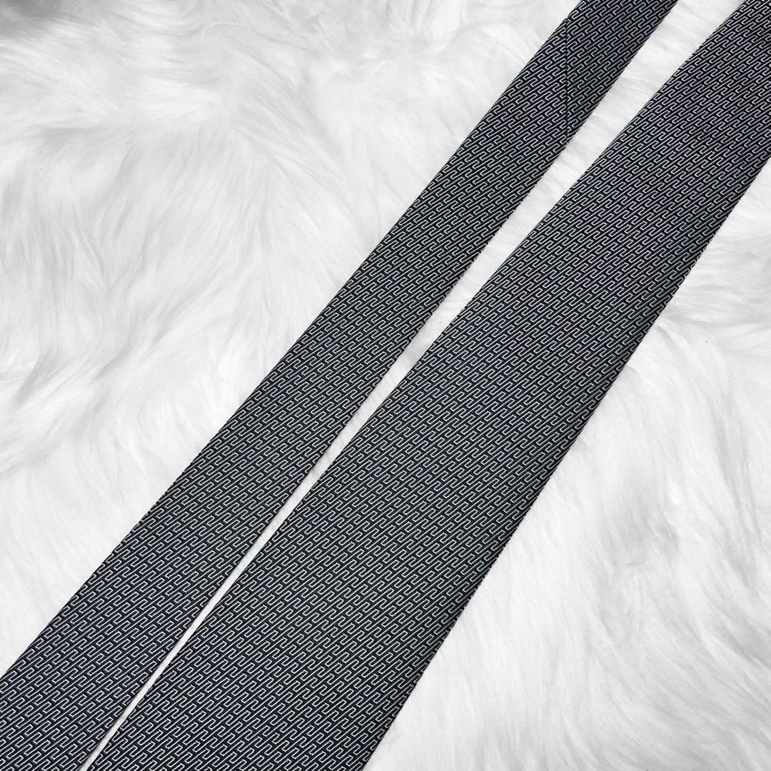 【美品】HERMES エルメス ネクタイ H柄 ジャガード シルバー 成人式