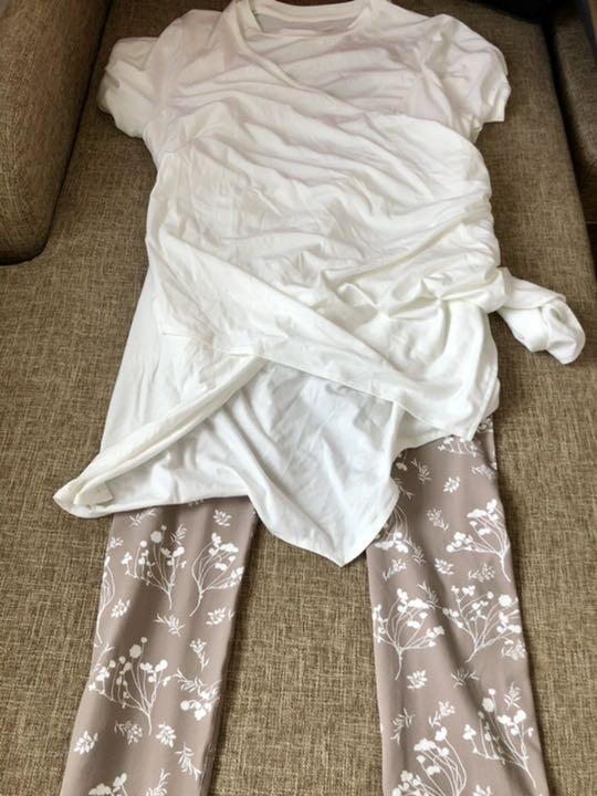emmiyoga新品⭐️2点セット❣️ ウィンターフラワーレギンス&コラボTシャツ zED1k-m80521659449 超激得通販
