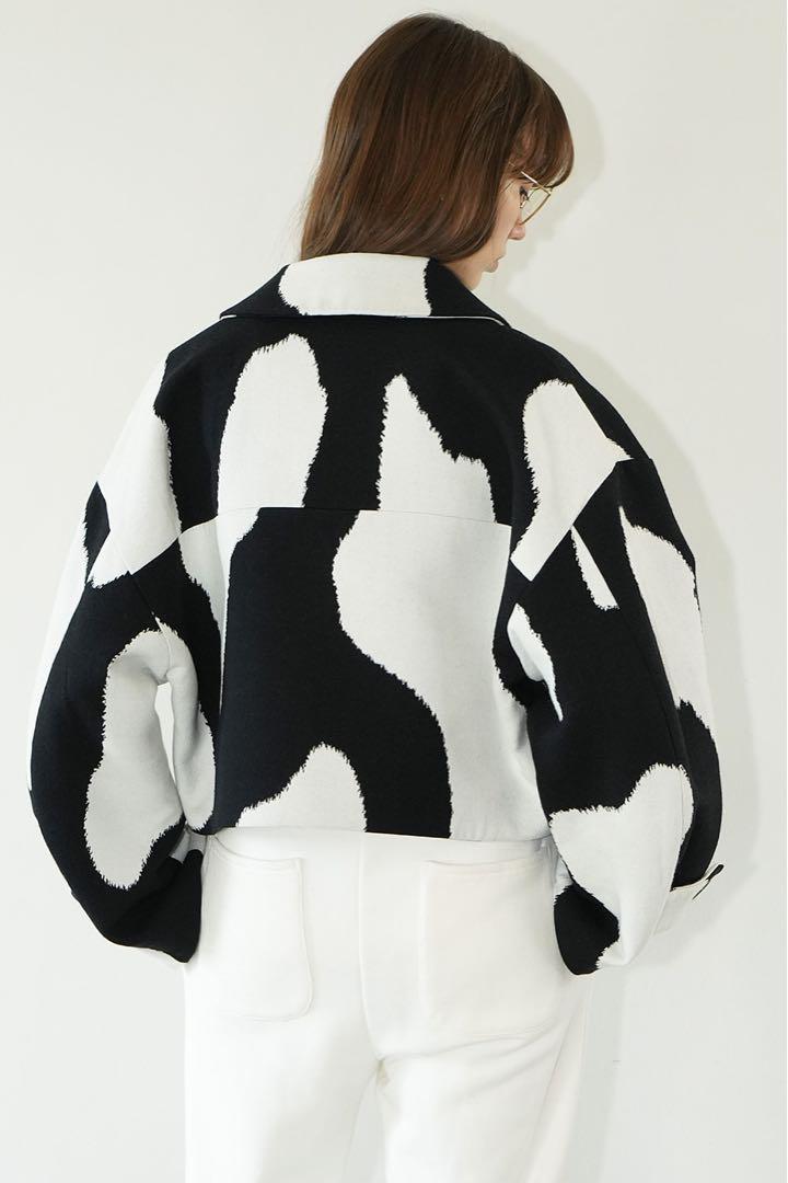 CLANE(クラネ) BULKY SLEEVE CROPPED JACKET - COLDBECK ONLINE