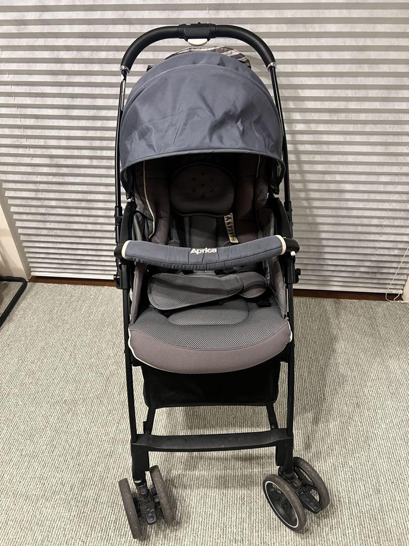 美品✨アップリカ ベビーカー ラクーナクッションAB レザー調ハンドル Aprica アップリカ ベビーカー ラクーナクッションAB レザー