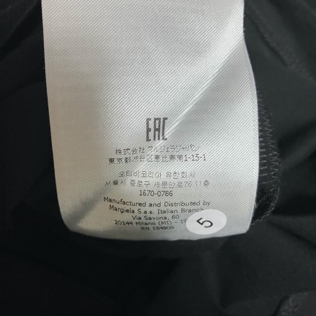 新品 S マルジェラ 22aw ロゴ反転Tシャツ 黒黒 5250