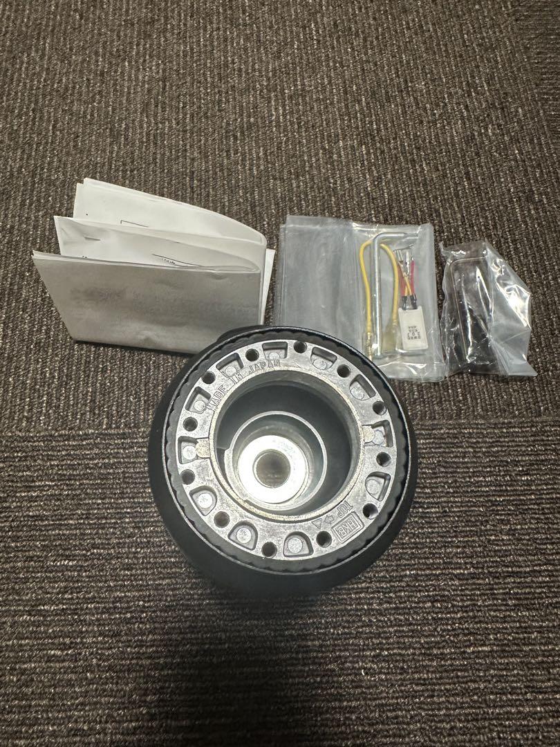 HKB SPORTS ステアリングボスキット OM-218【ミツビシ車】
