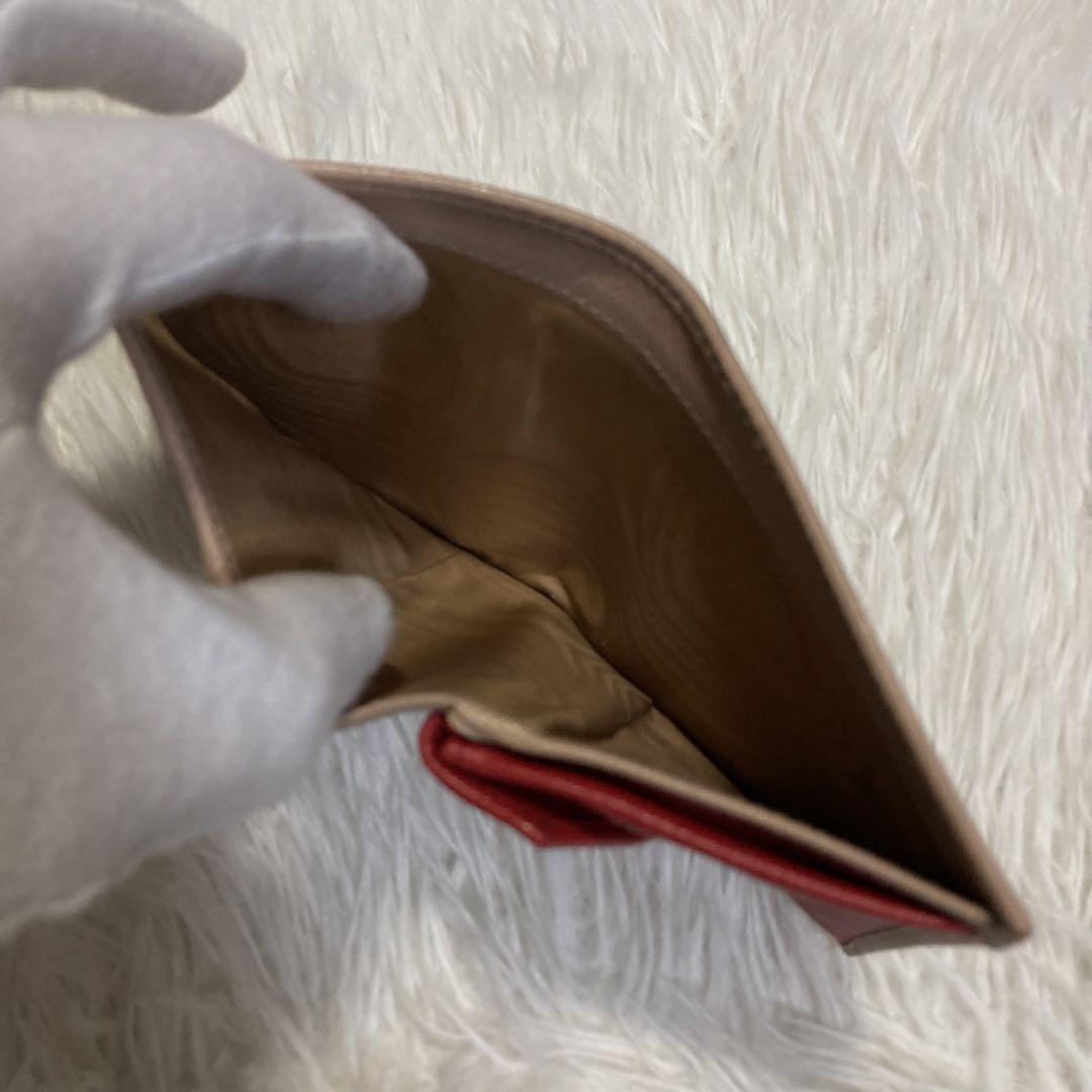 月末セール 美品 PRADA プラダ 二つ折り 財布 ベージュ