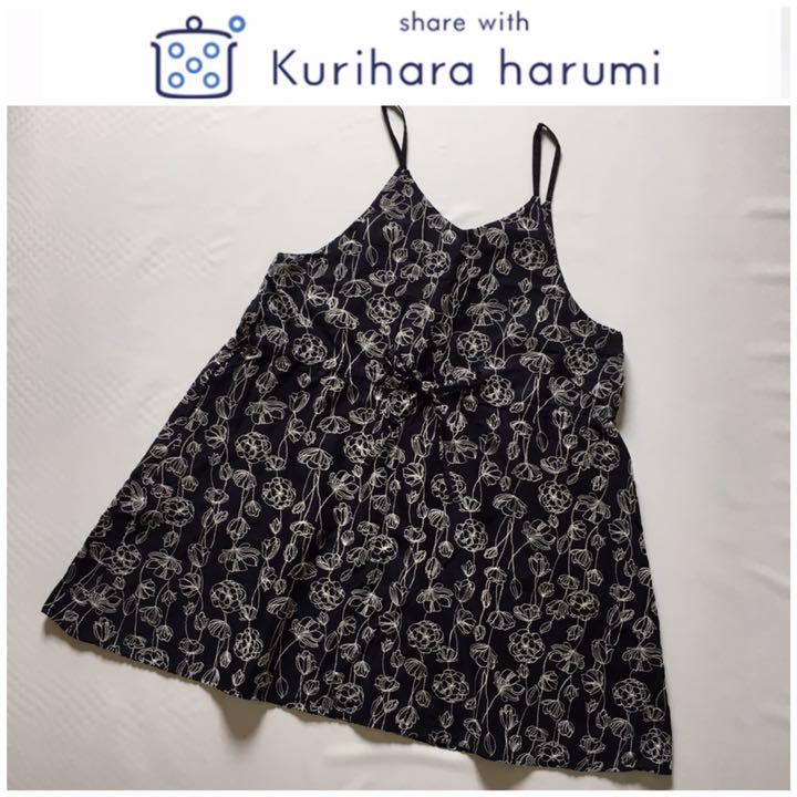 栗原はるみ KURIHARA HARUMI エプロン ブラック花柄 刺繍 - メルカリ 栗原はるみ KURIHARA HARUMI エプロン ブラック花柄 刺繍 - メルカリ
