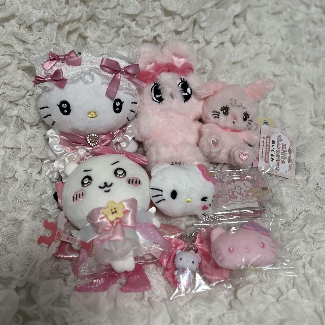 最終お値下 jk スクバ キーホルダー ピンク キティ エスターバニー ちいかわ