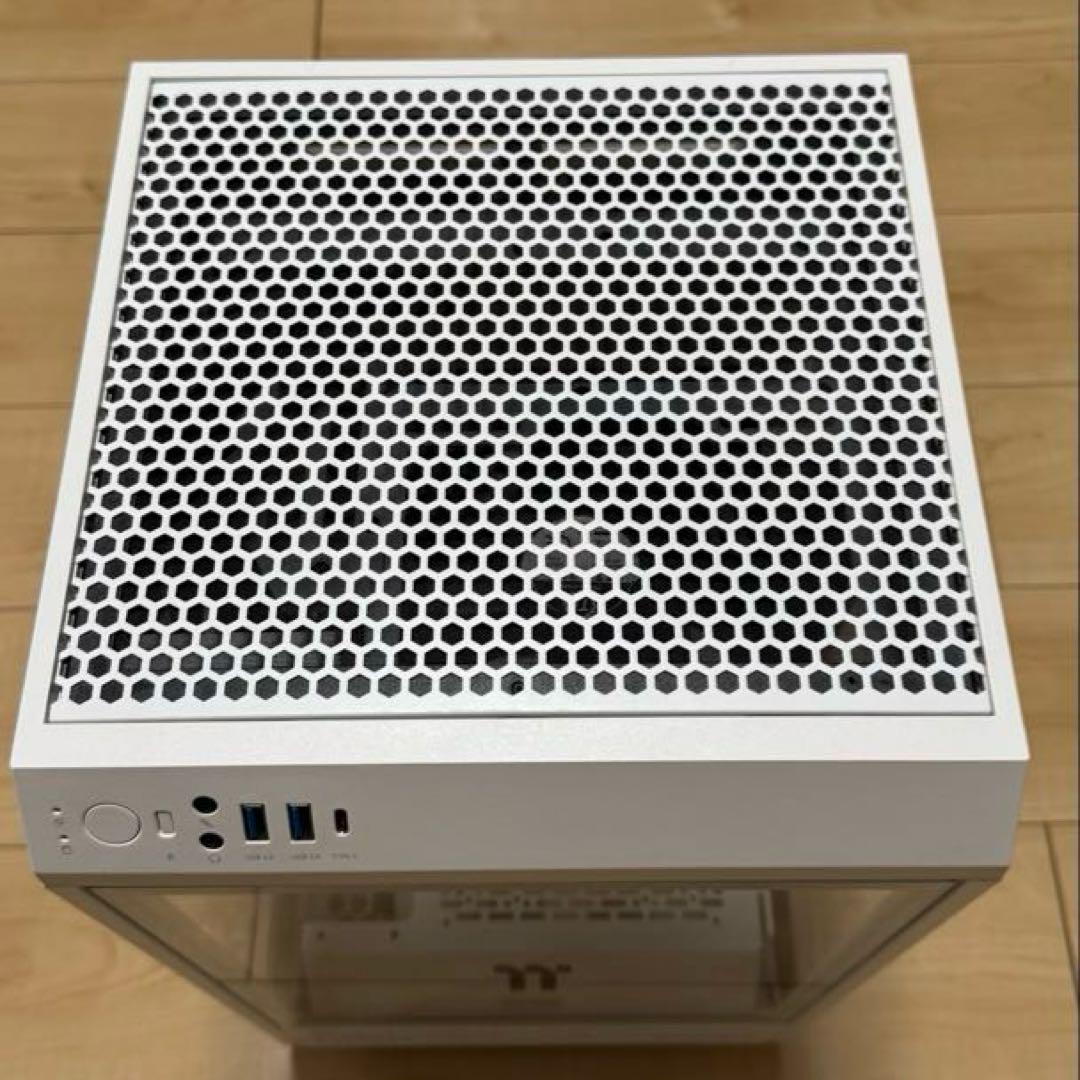 PCケース(自作PC用) Thermaltake The Tower 100 Snow Edition