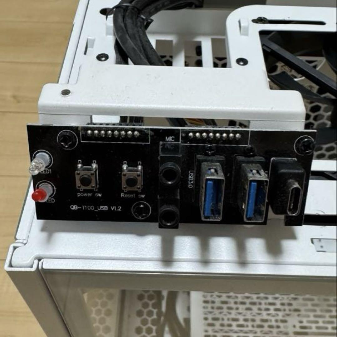PCケース(自作PC用) Thermaltake The Tower 100 Snow Edition