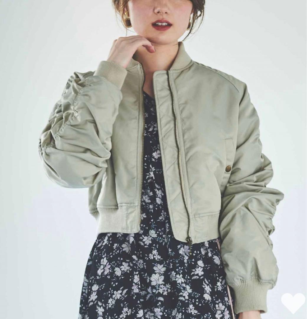 トランテアンソンドゥモード　ＭＡ－１ブルゾン　ベージュ