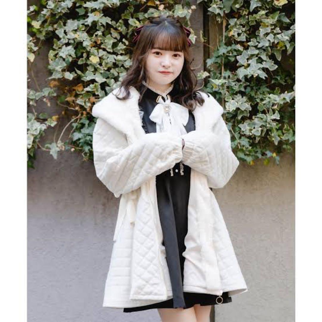 ROJITA ファーフードキルティングコート