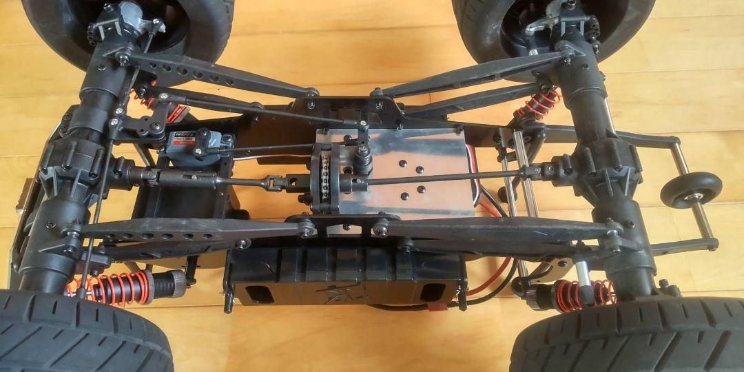 ちゃんすー！　京商 1/8 USA-1 VE  4WDモンスタートラック