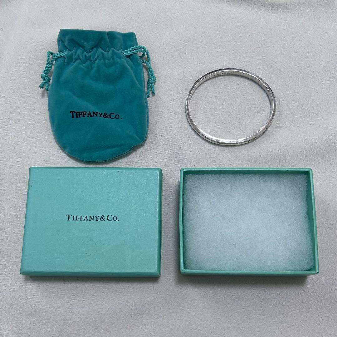Tiffany バングル ナロー ブレスレット