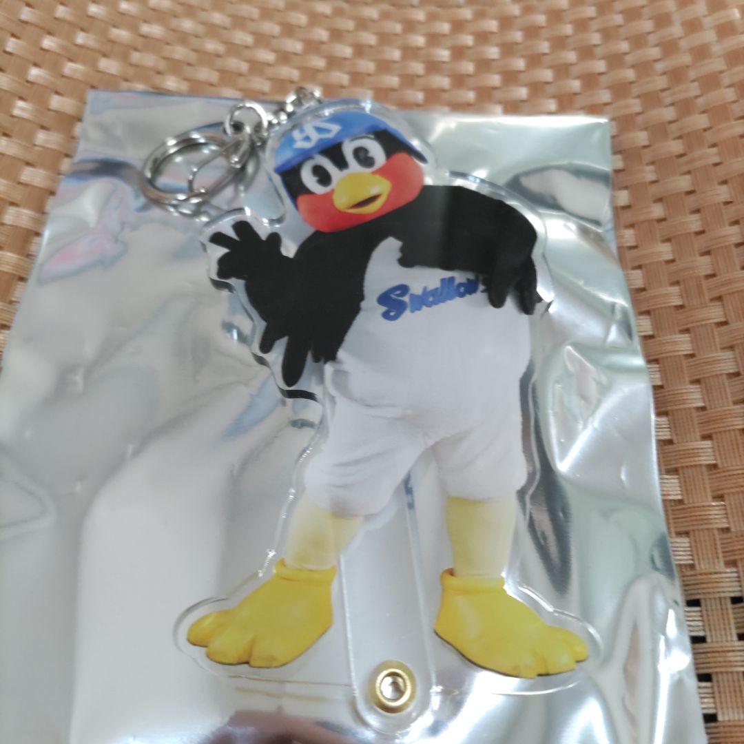 ヤクルトスワローズ フォトプロップス つば九郎 - メルカリ