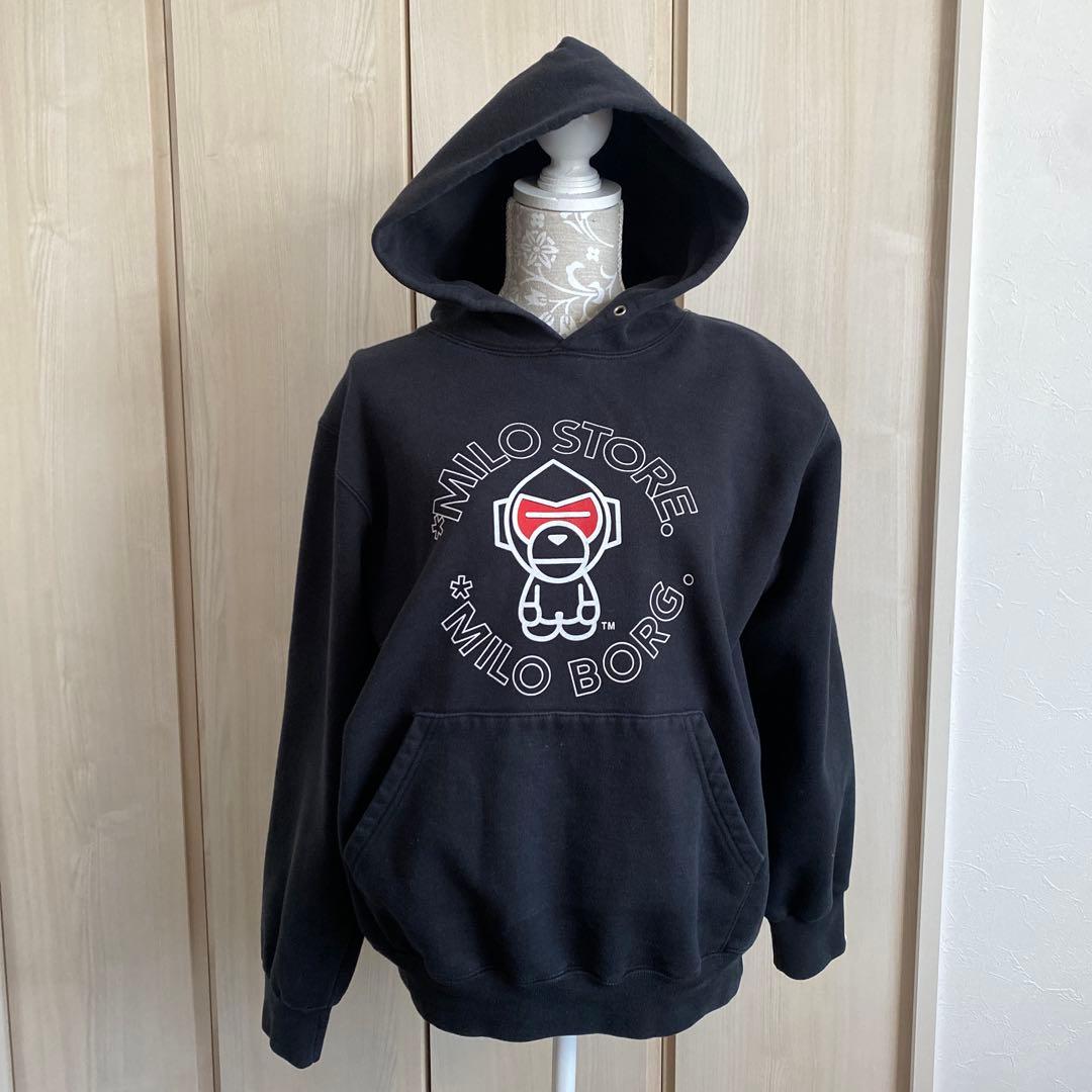 BABY MILO STORE 黒パーカー