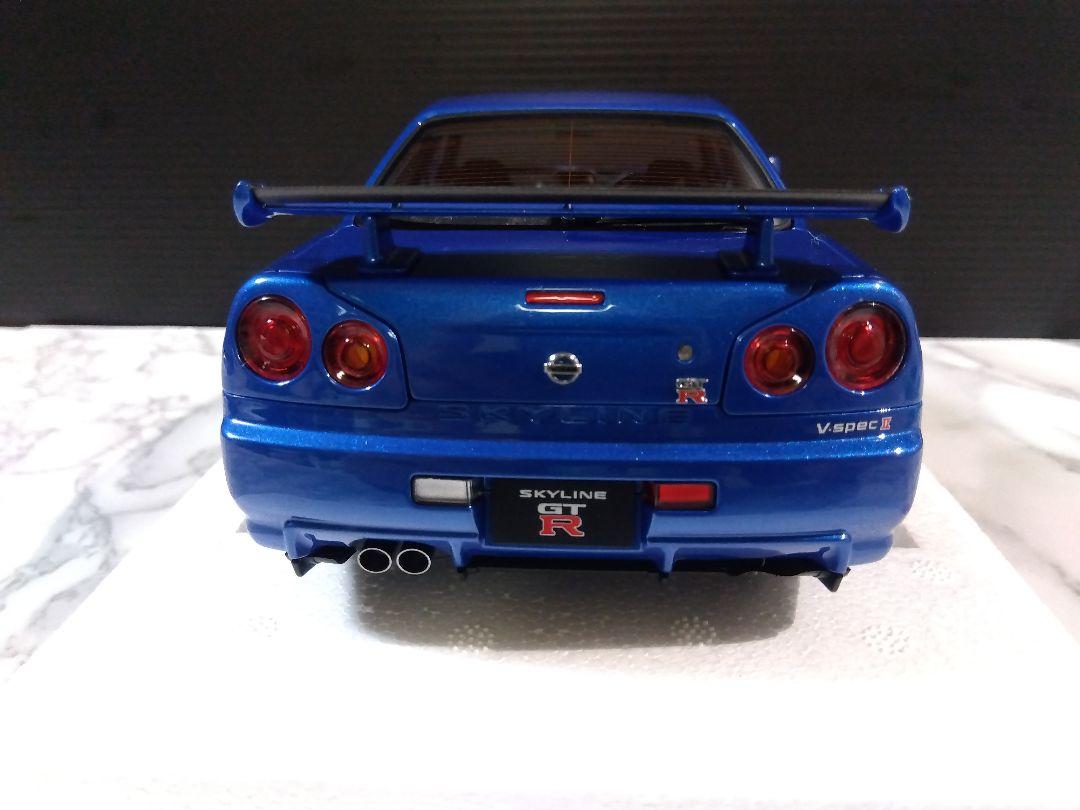 ミニカー 1/18 AUTOart NISSAN SKYLINE GT-R (R34)