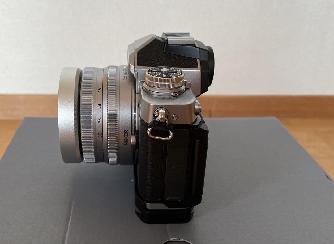 (q)Nikon Z fc シルバー 16-50VRレンズキット