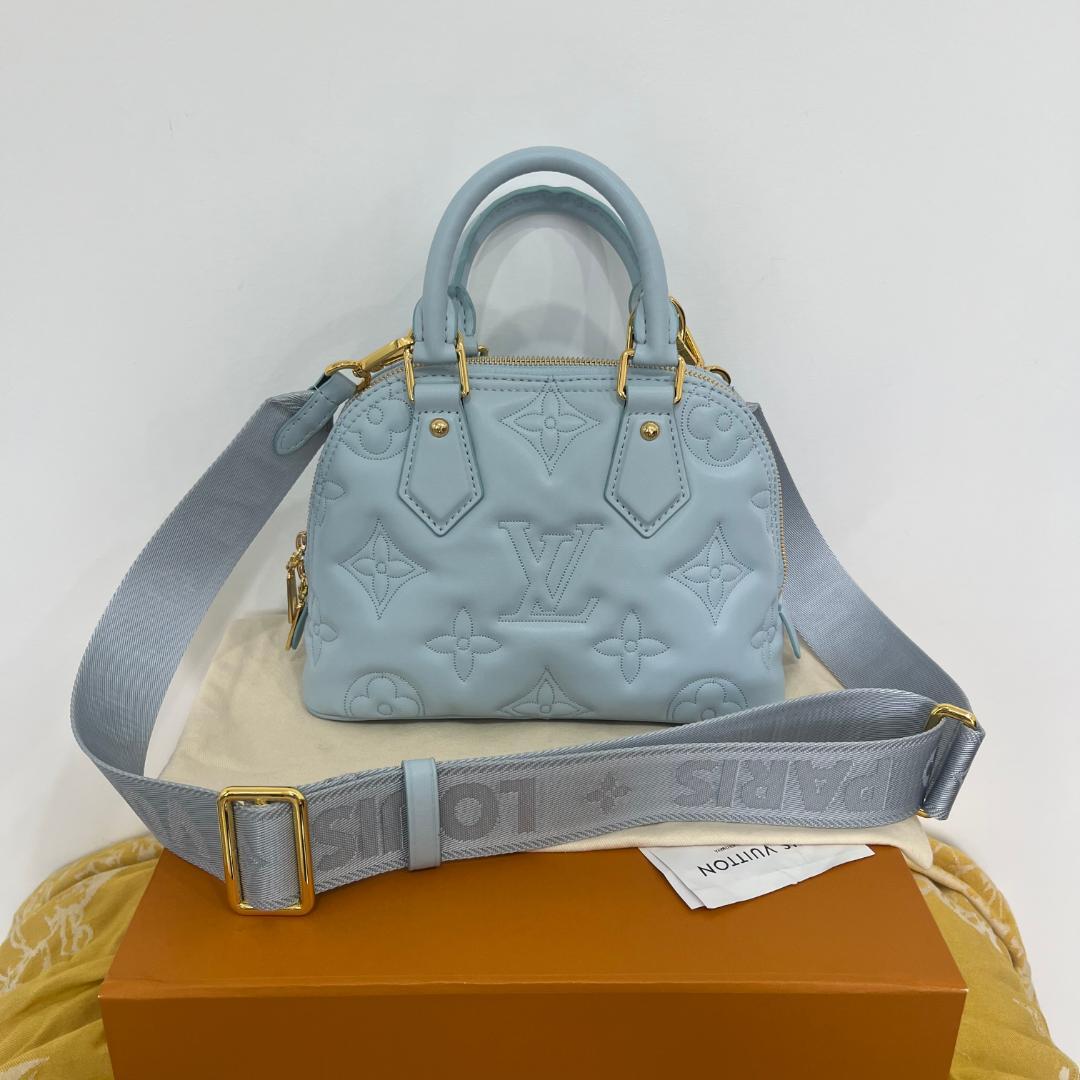 【冬バーゲン★】 Louis メルカリ - ライトブルー ショルダーバッグ Vuitton バッグ