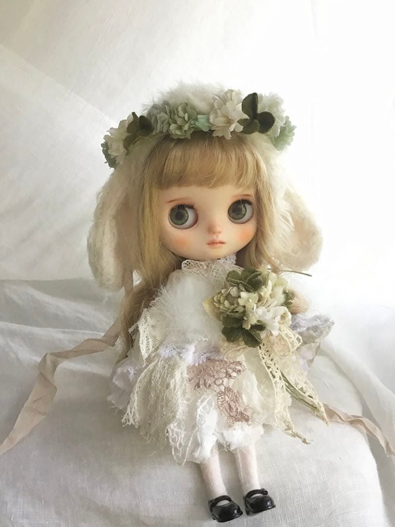 クローバーと小花 ꕤ.·*.花かんむりとコサージュ