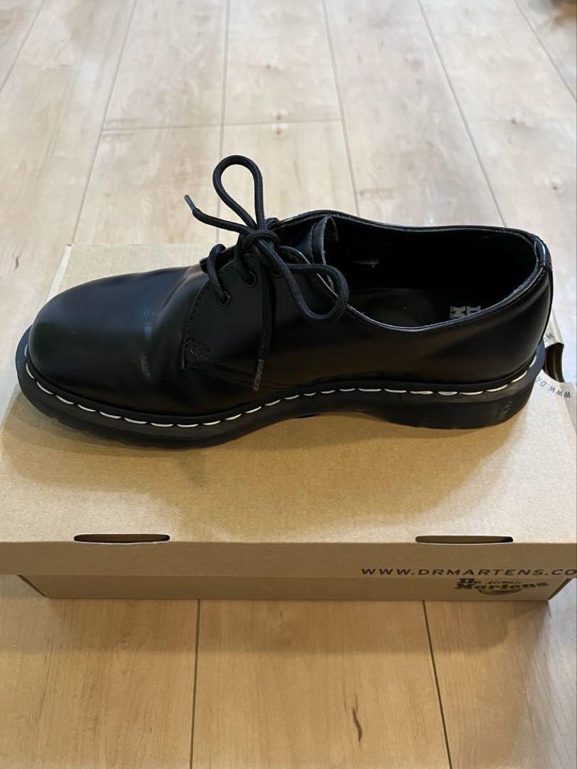 Dr. Martens 3ホール
