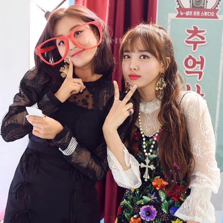 No.258 クリアビーズフラワーピアス 韓国 TWICE ジヒョ 量産型