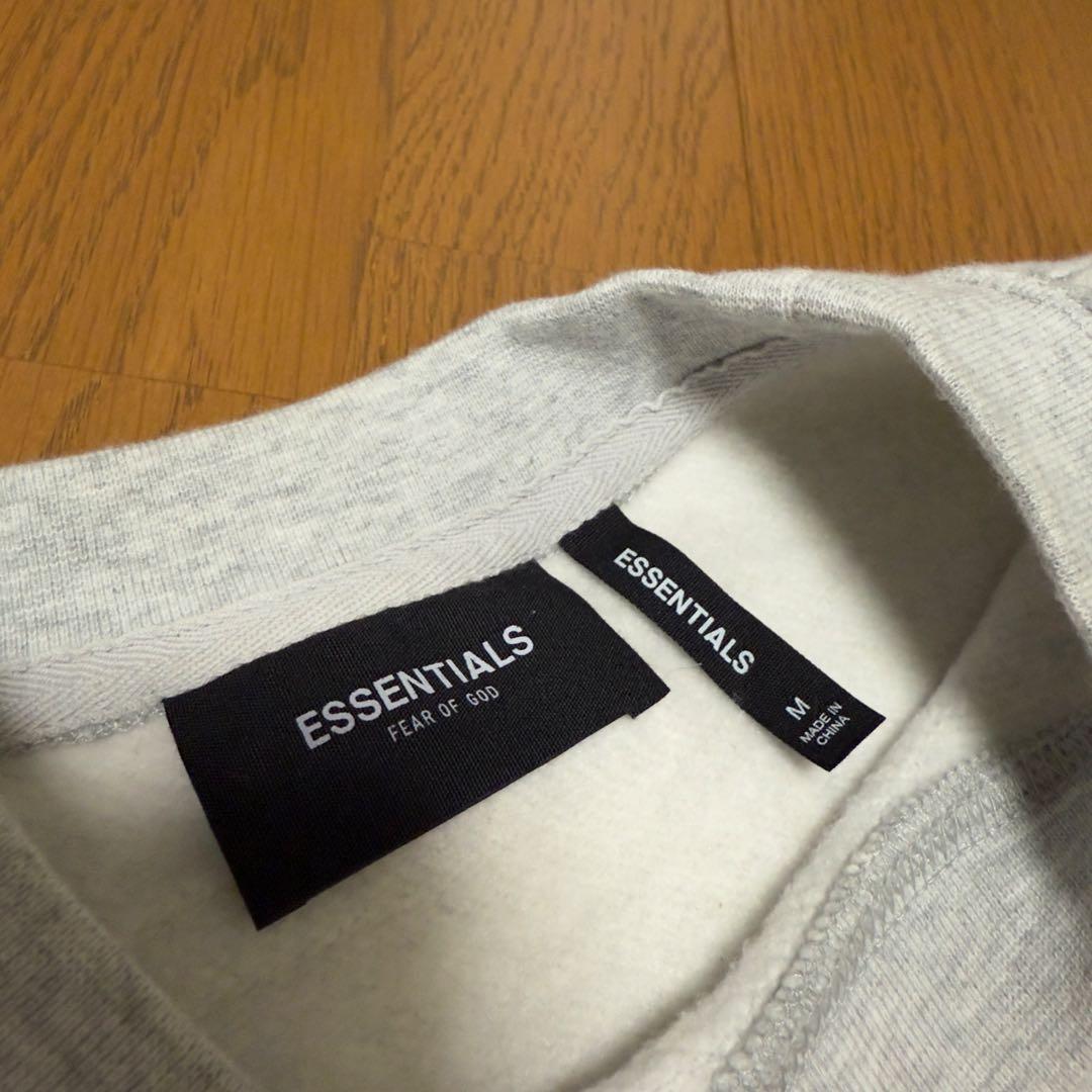 FEAR OF GOD  ESSENTIALS エッセンシャルズ　スウェット