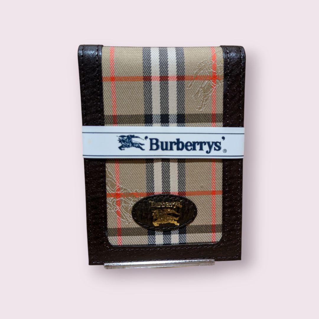 【未使用】Burberry　パスケース　定期入れ　ノバチェック　ホースロゴ