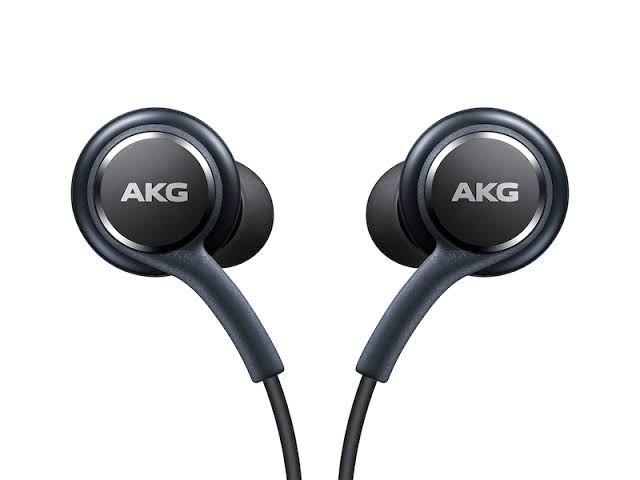 Galaxy Buds3 新品未開封 +AKG WIRED EARPHONES