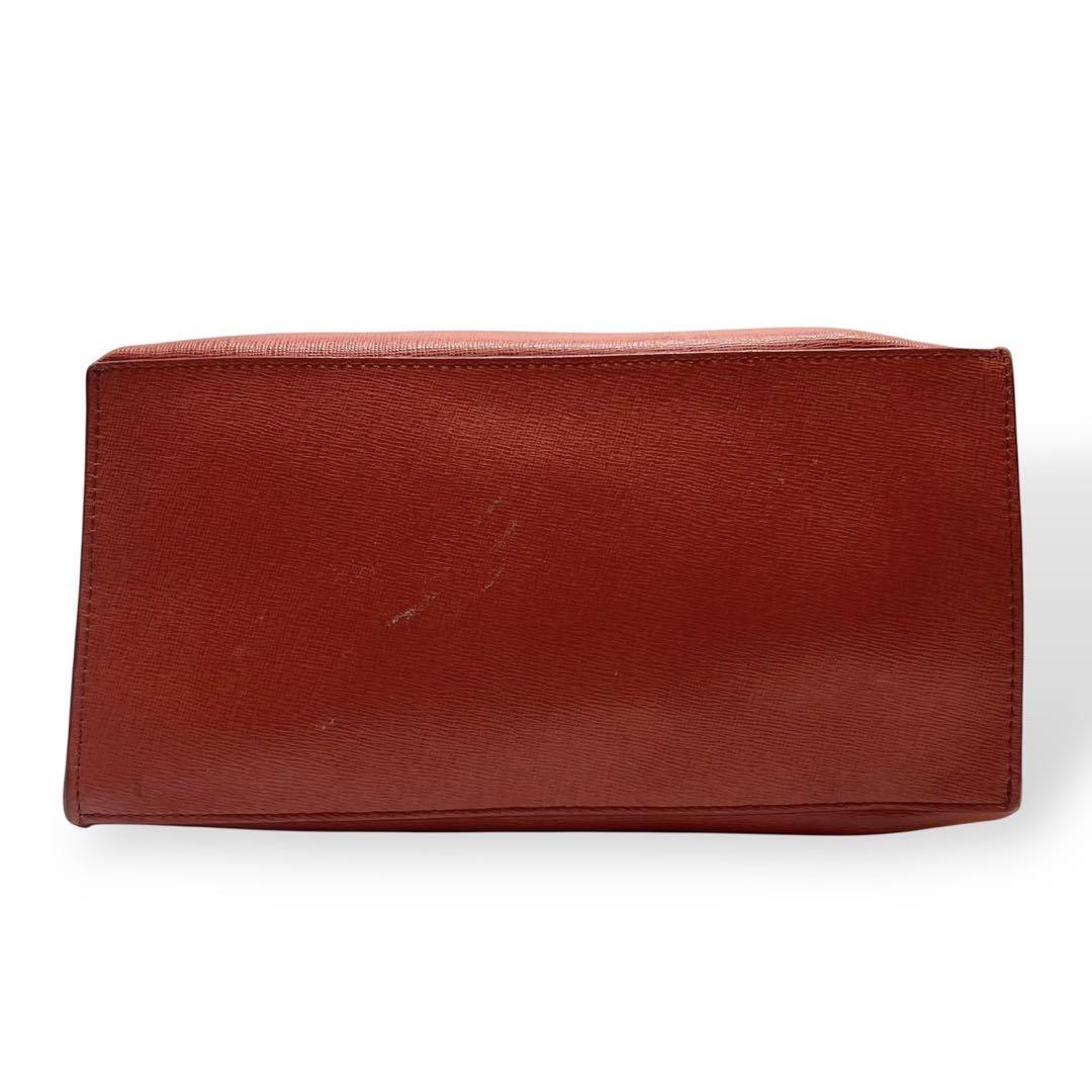 【サイズ交換ＯＫ】 美品 FURLA 肩掛け A4収納可 赤 レザー トートバッグ フルラ バッグ