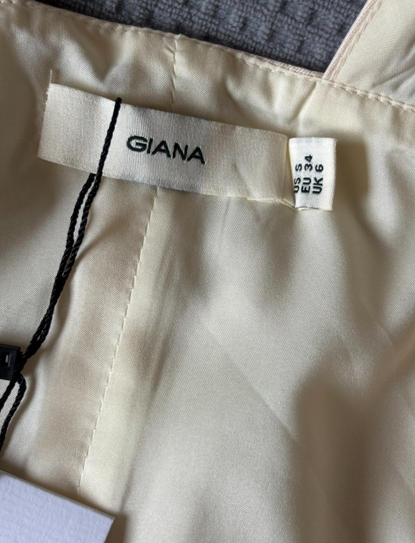 GIANA/giana トップ