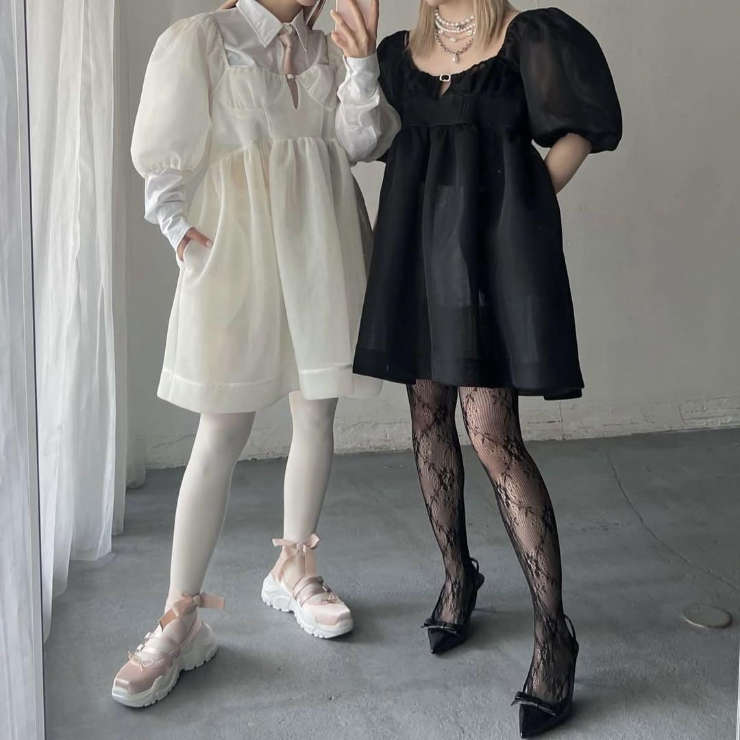 HerPraha / Flare puffy dress (ivory) - メルカリ