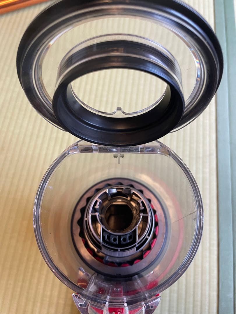 Dyson スティッククリーナー ダイソン　sv12 動作品