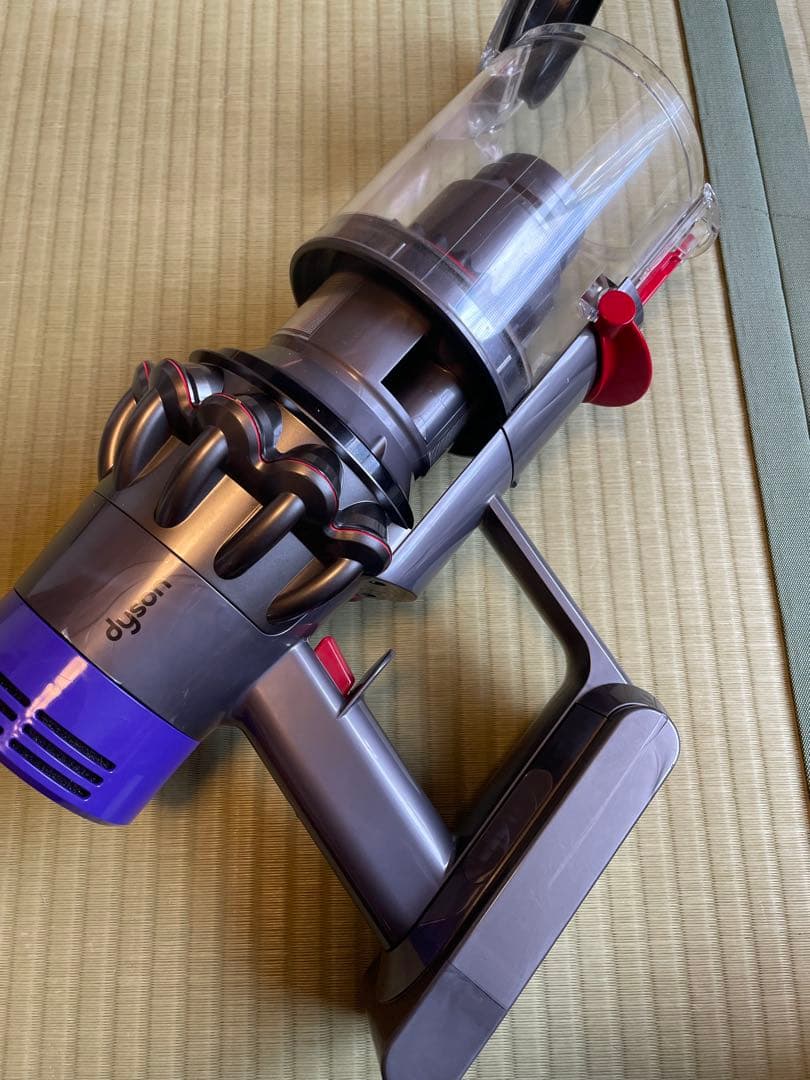 Dyson スティッククリーナー ダイソン　sv12 動作品