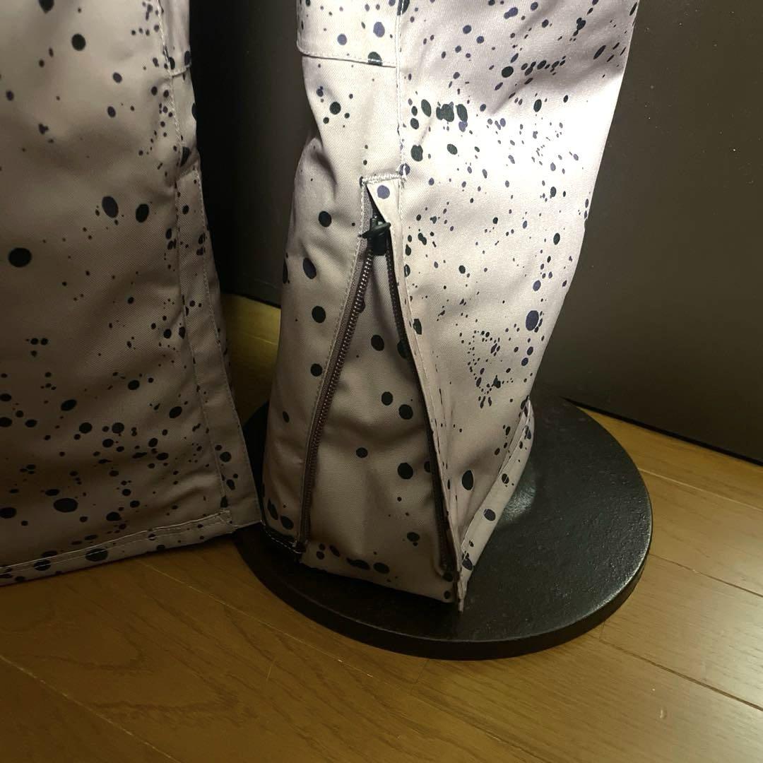 スノーボードパンツ