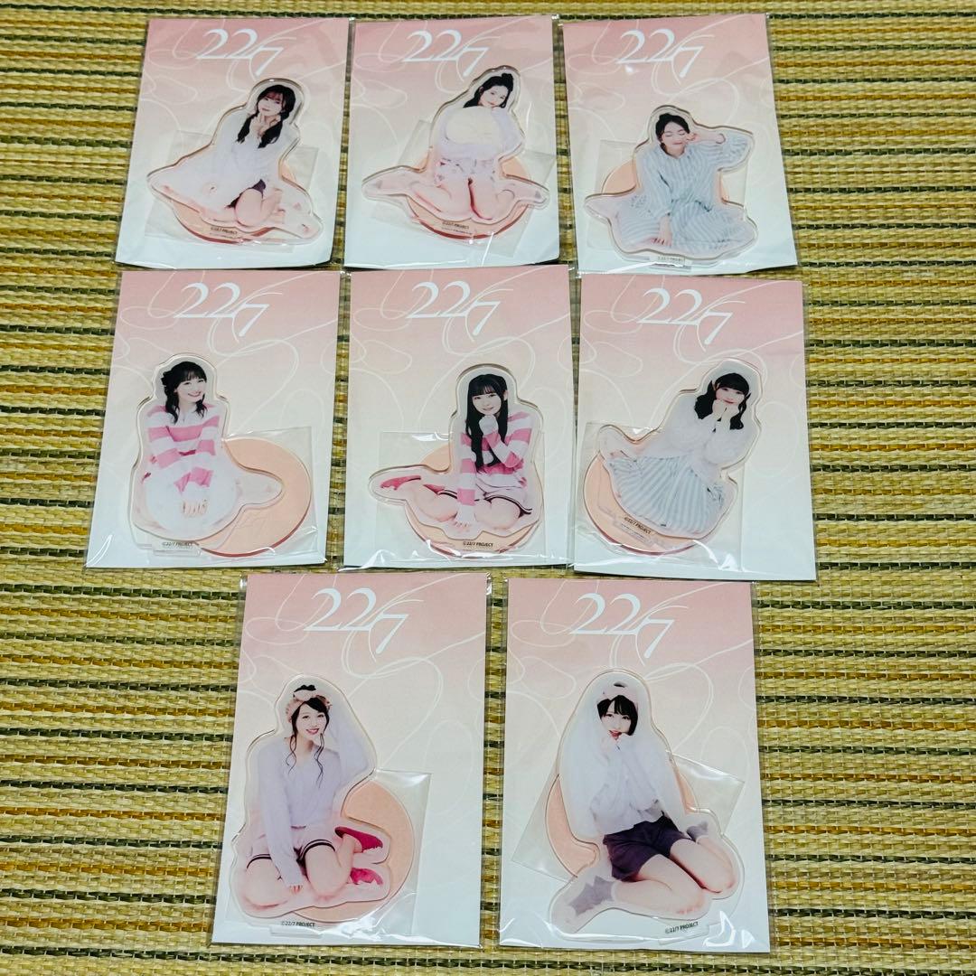 ナナブンノニジュウニ ルームウェア衣装 アクリルスタンド セット