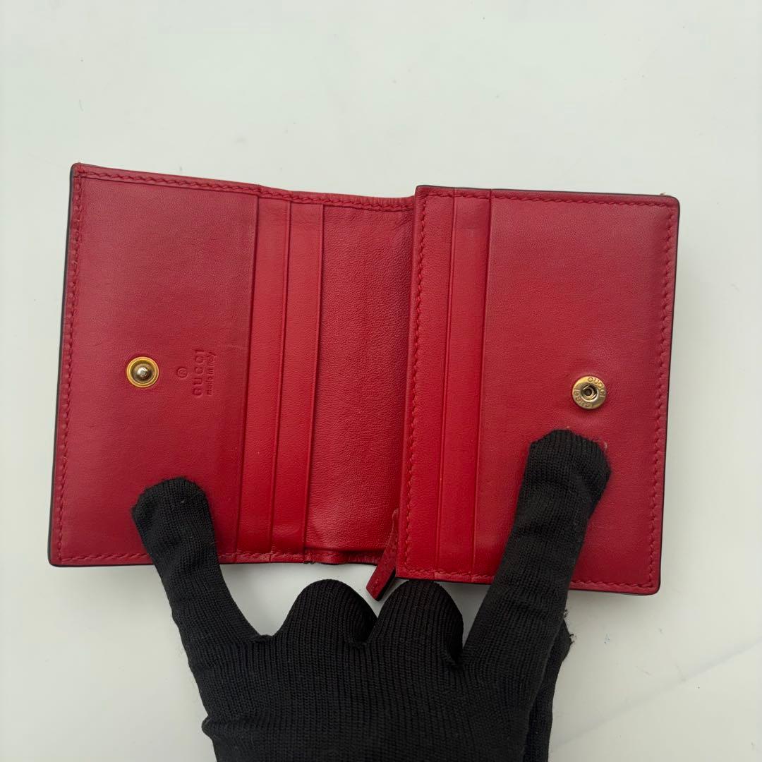 極美品 付属付き GUCCI チェリー 二つ折り 財布 ビジュー欠損なし 人気 極美品 付属付き GUCCI チェリー 二つ折り 財布 ビジュー欠損なし 人気