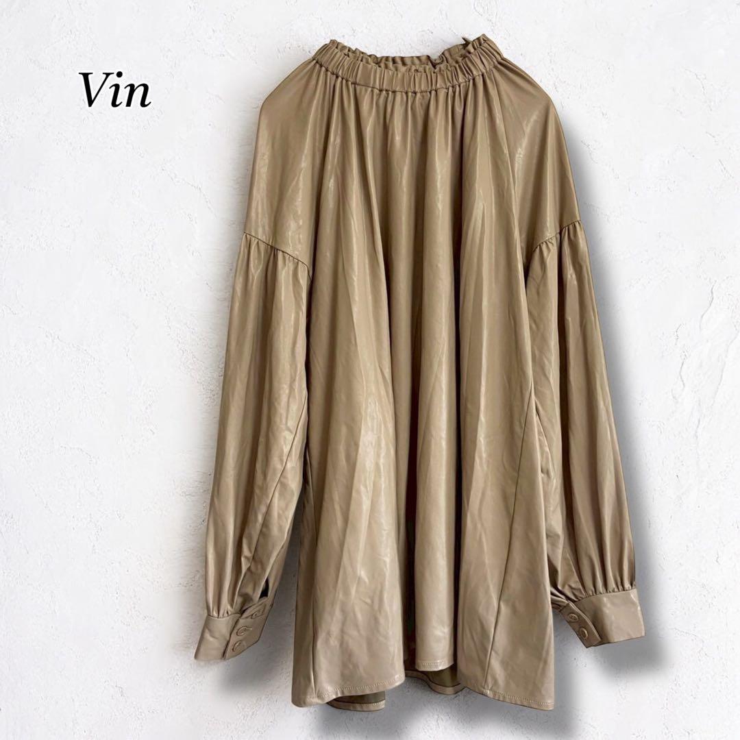 良品❤【Vin】フェイクレザー長袖ブラウス ギャザーモックネック プルオーバー