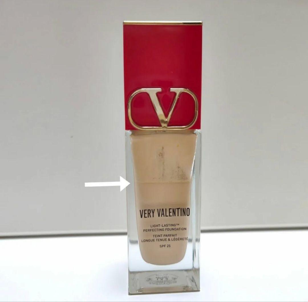 VALENTINO ベリーヴァレンティノ リキッドファンデーション LA2