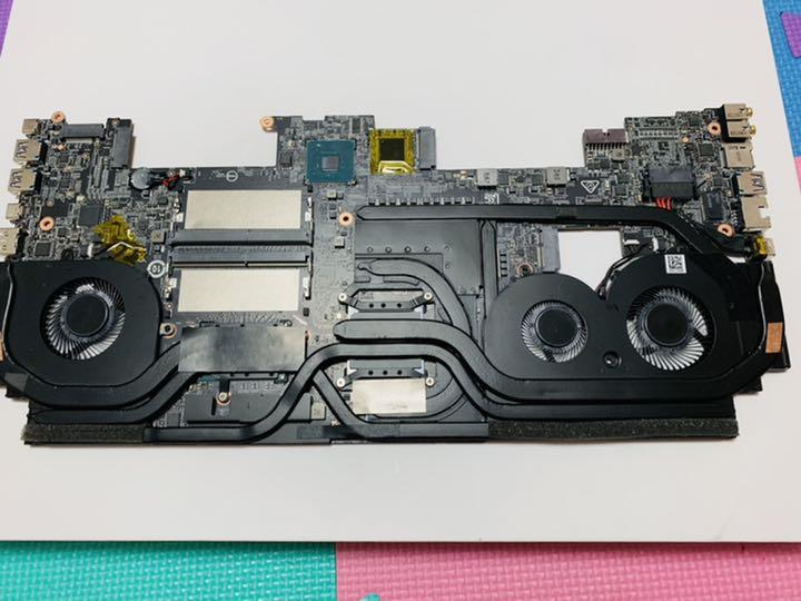 MSI P75 Creator RTX 2070 ジャンク品です。