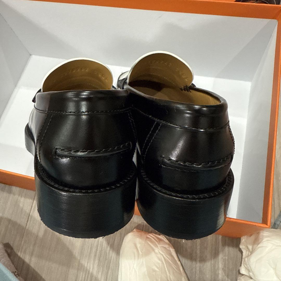 エルメス　モカシン（アワー） 黒/白(美品)