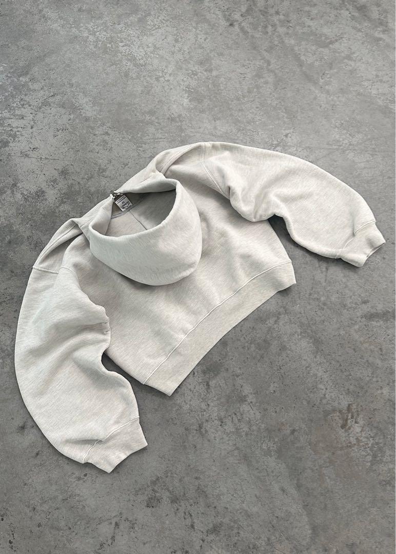 トップス AKIMBO ZIP-UP HOODIE