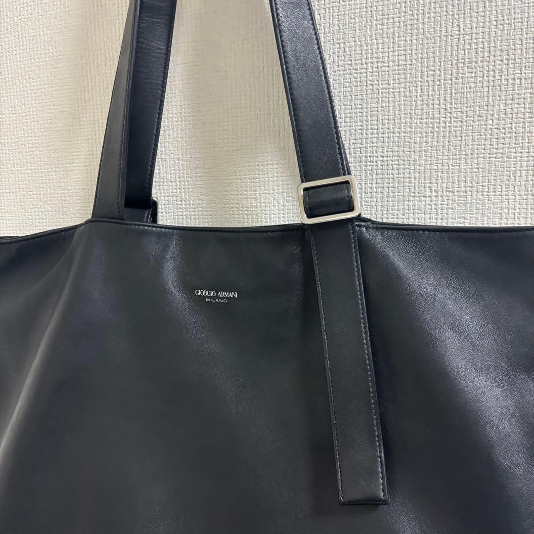 GIORGIO ARMANI ラムレザー アルマーニ トートバッグ A4 黒 GIORGIO ARMANI ラムレザー アルマーニ トートバッグ A4 黒