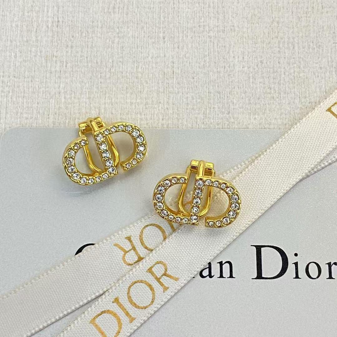 クリスチャンディオール ピアス CDロゴ