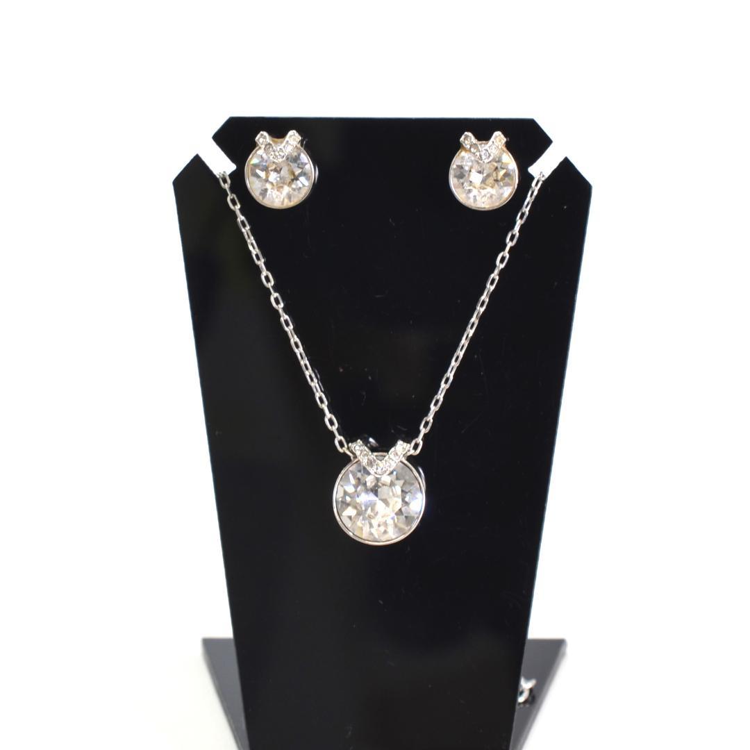 H.Np SWAROVSKI ネックレス ピアス セット - メルカリ