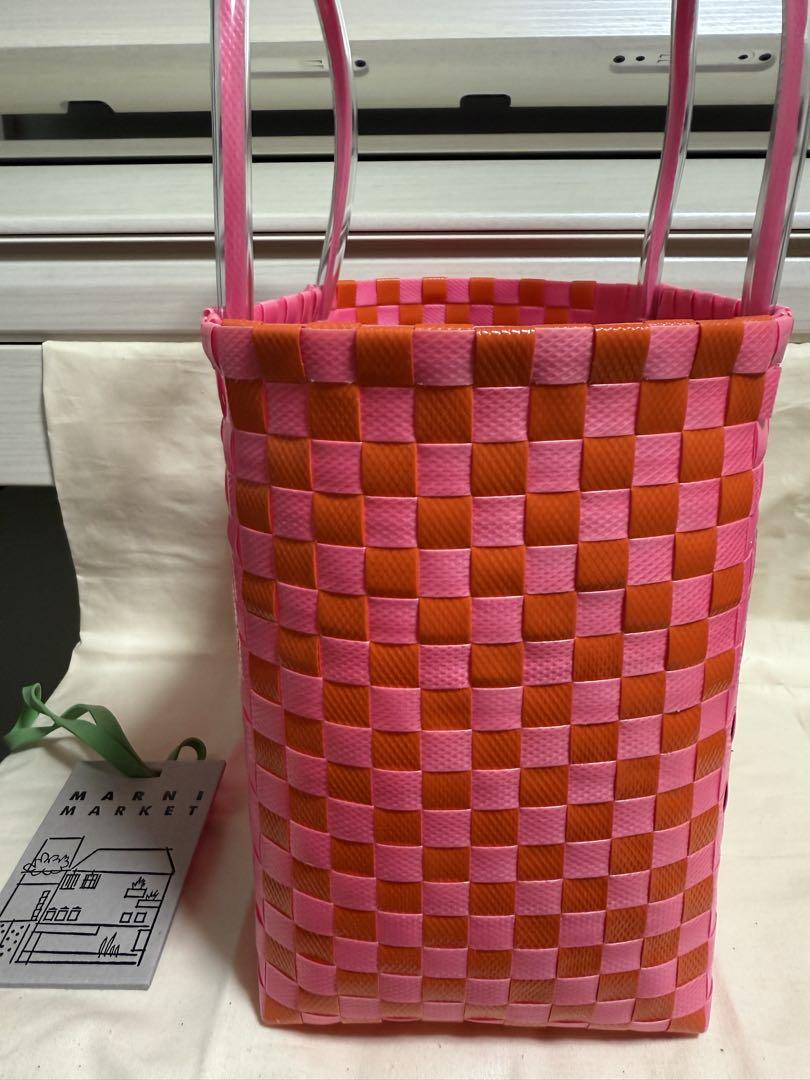 新品未使用　MARNI かごバッグ　M ピンク　バスケット